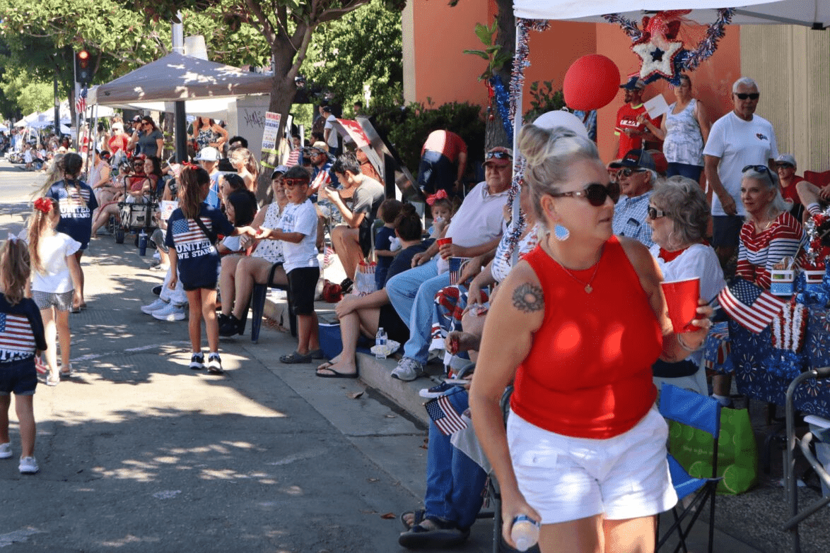 Modesto_4th_Of_July_Parade